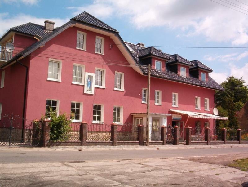 Gosciniec Ella Inn Lipniki Lipniki  Esterno foto