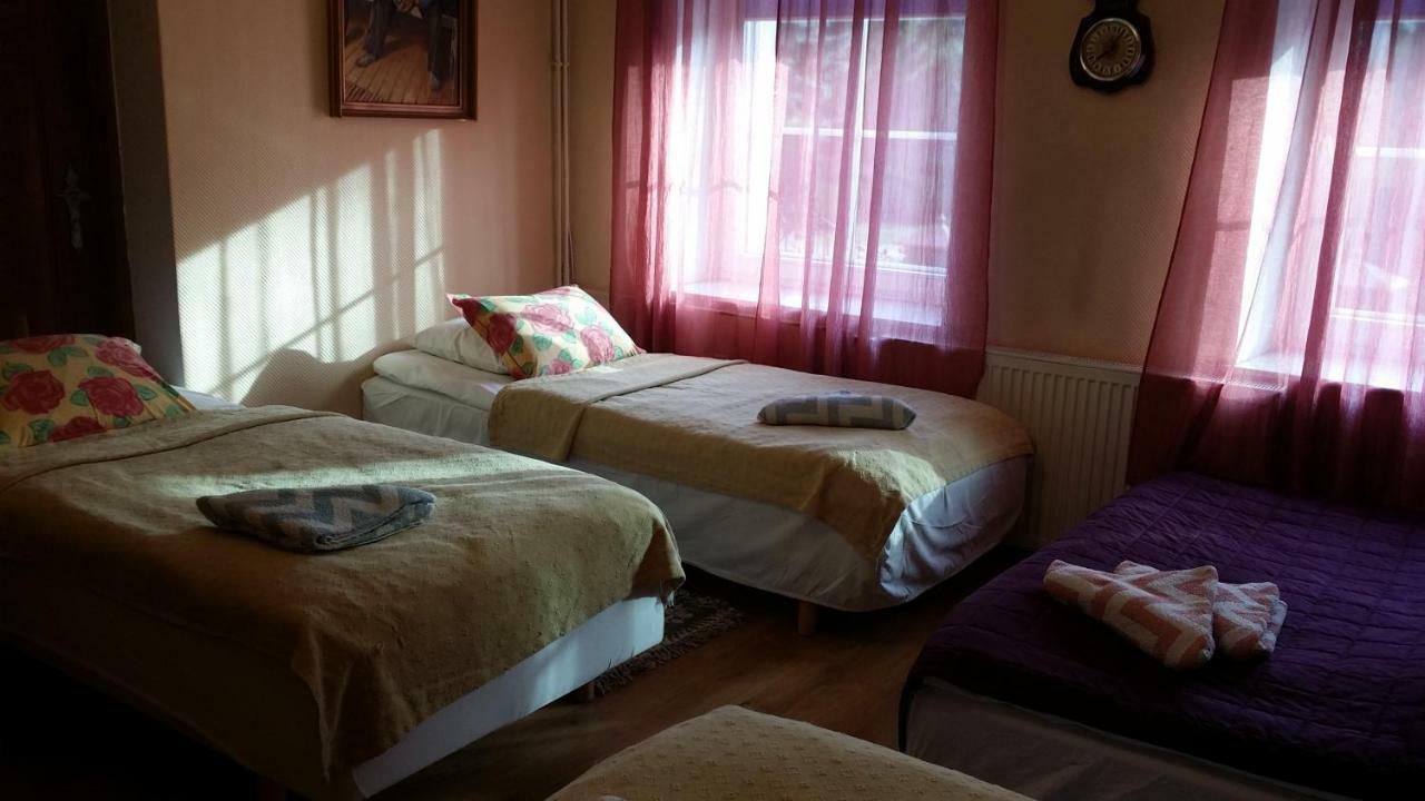 Gosciniec Ella Inn Lipniki Lipniki  Esterno foto