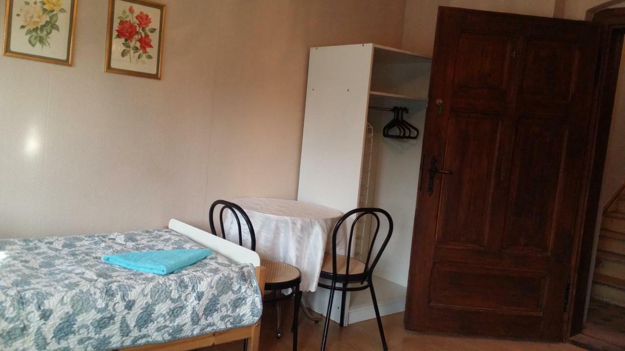 Gosciniec Ella Inn Lipniki Lipniki  Esterno foto